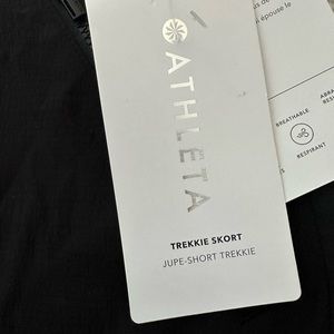 Athleta Trekkie Skort